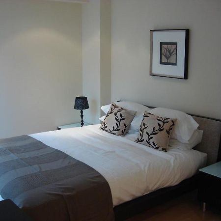 לונדון Luxurious Sir John Lyon Serviced Apartment מראה חיצוני תמונה