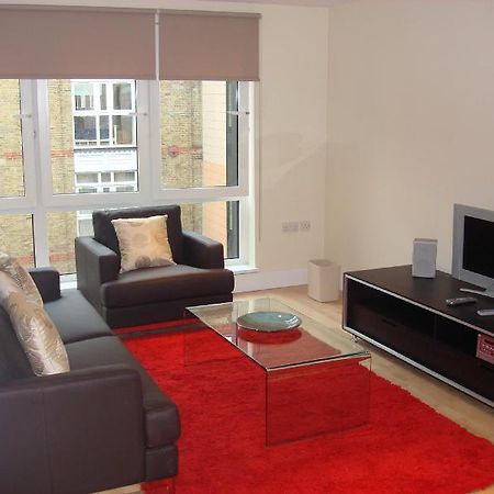 לונדון Luxurious Sir John Lyon Serviced Apartment מראה חיצוני תמונה